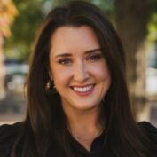 Photo of Kristen Friesen