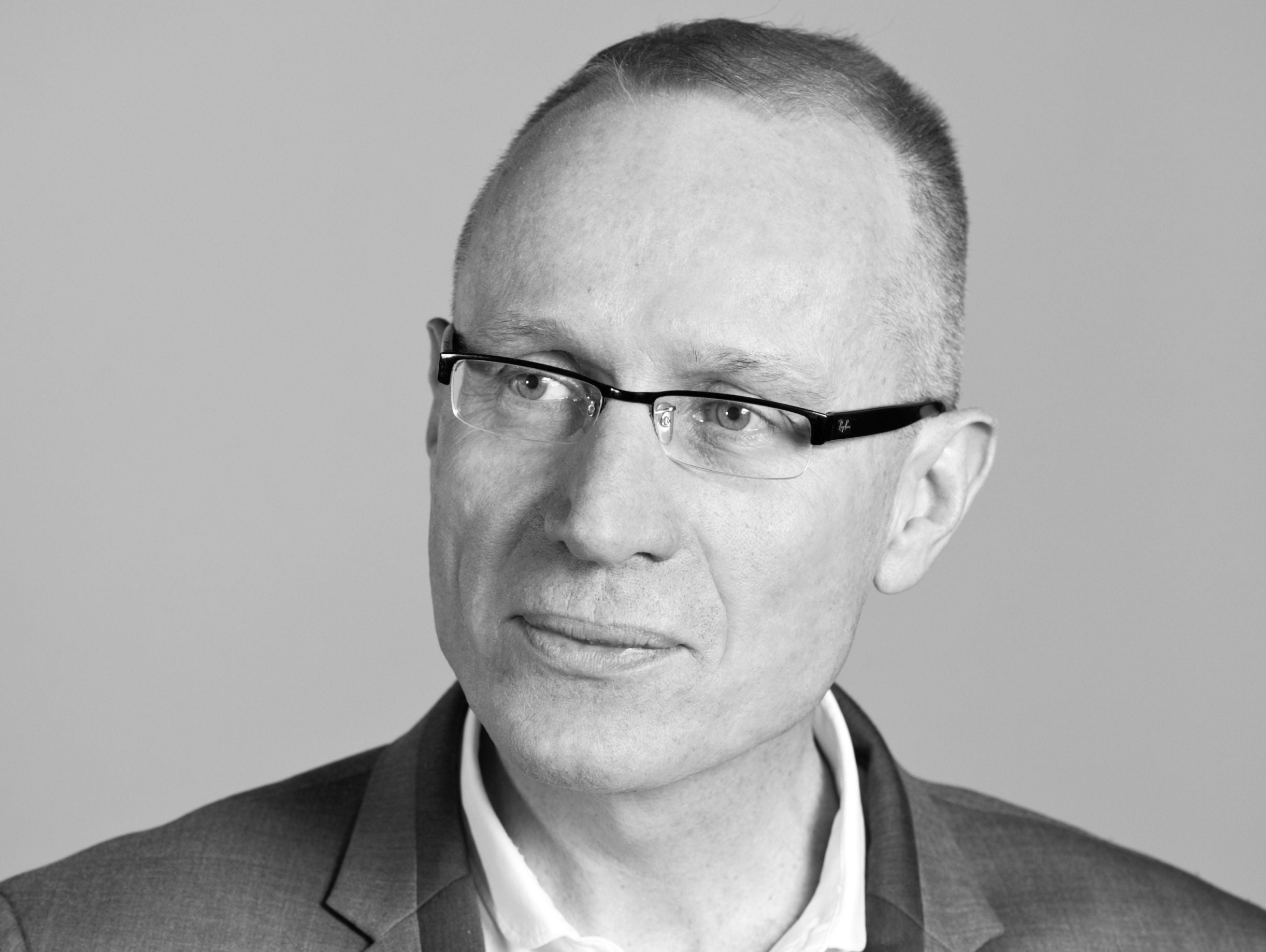 News Corp CEO Robert Thomson warns AI companies scraping without paying: 'We're coming for you'