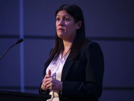 News publishers could be made prominent at top of Youtube and social feeds