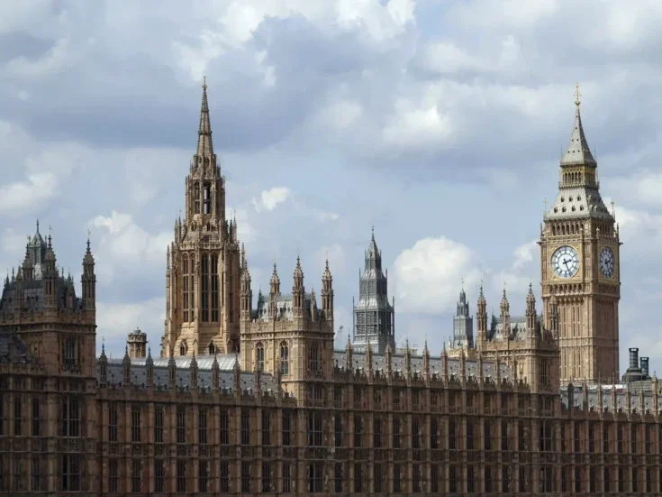 Lobby journalists 'furious' as No 10 scraps afternoon briefing